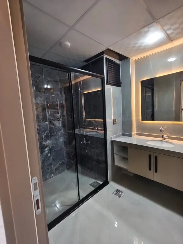 WC ve banyo dezenfeksiyonu — hijyenik teslim